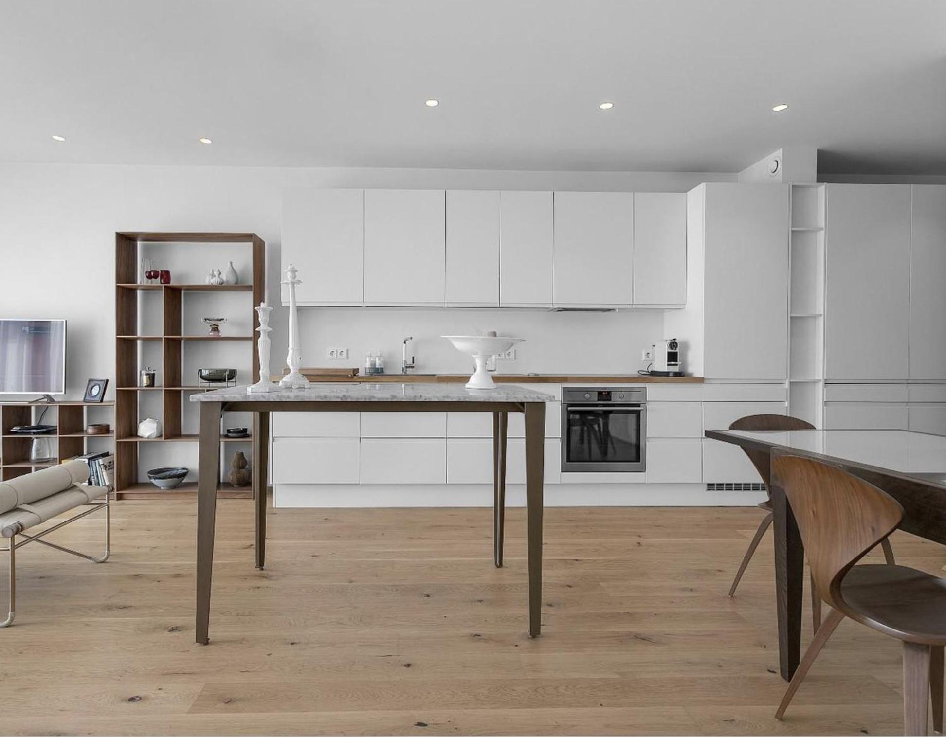 Luxury Condo, Ocean & Mountain Views, Center Apartment Reykjavik