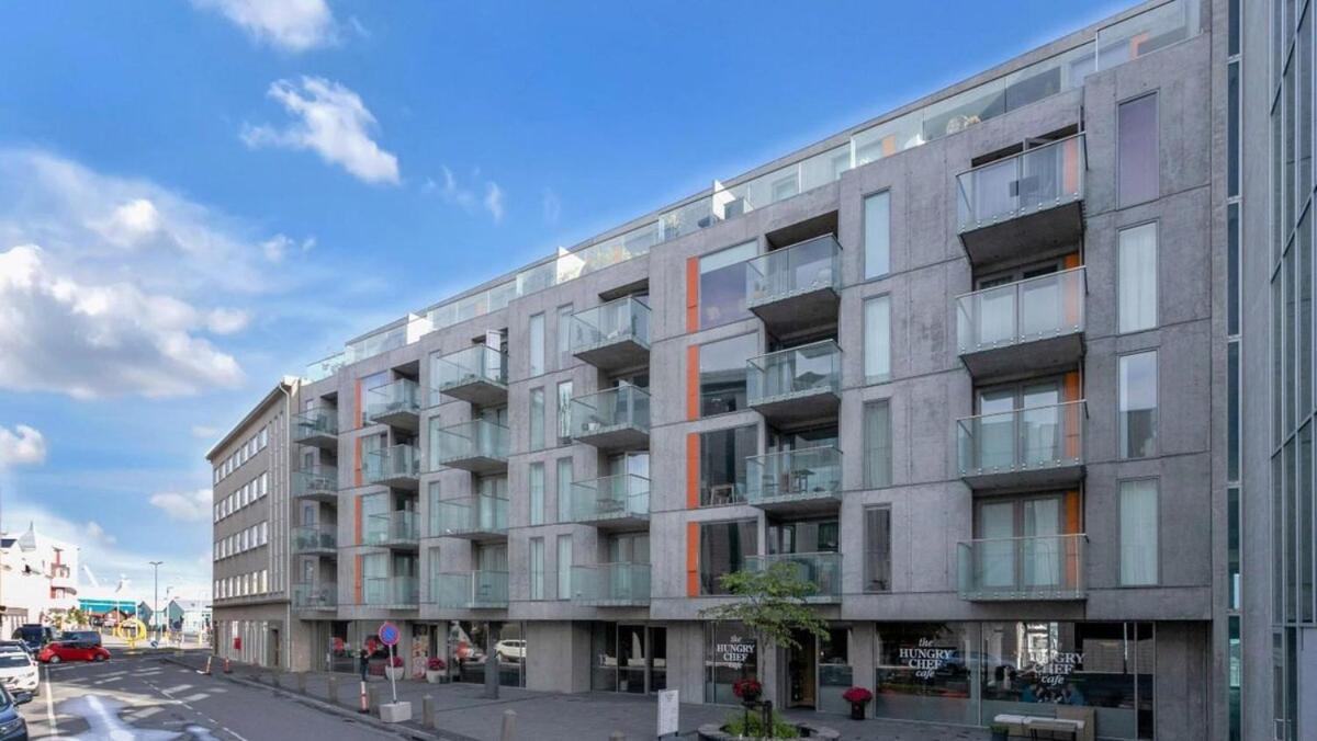 Luxury Condo, Ocean & Mountain Views, Center * Reykjavik
