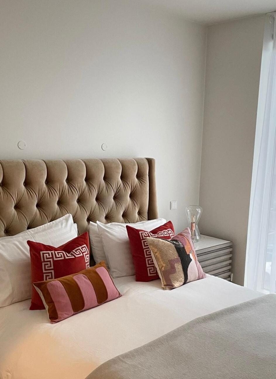 Luxury Condo, Ocean & Mountain Views, Center Apartment Reykjavik