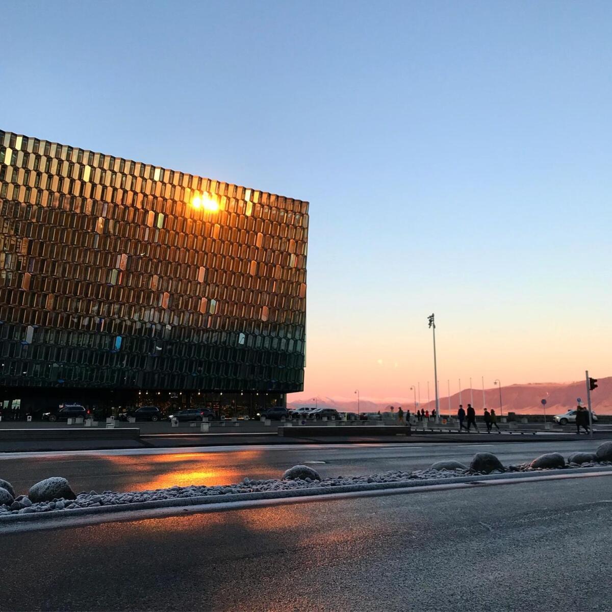 Luxury Condo, Ocean & Mountain Views, Center Lejlighed Reykjavík